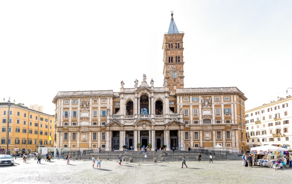 MG_7929__MG_7934-6-images_0000